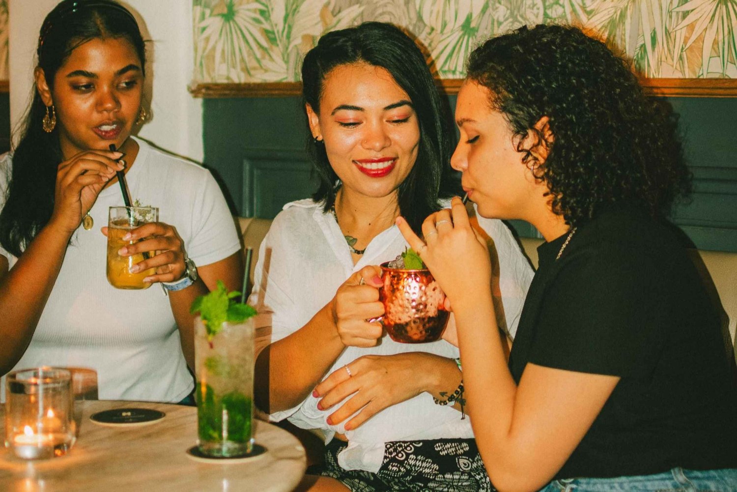 Cartagena: Centro Histórico Bar Crawl with a Local Guide