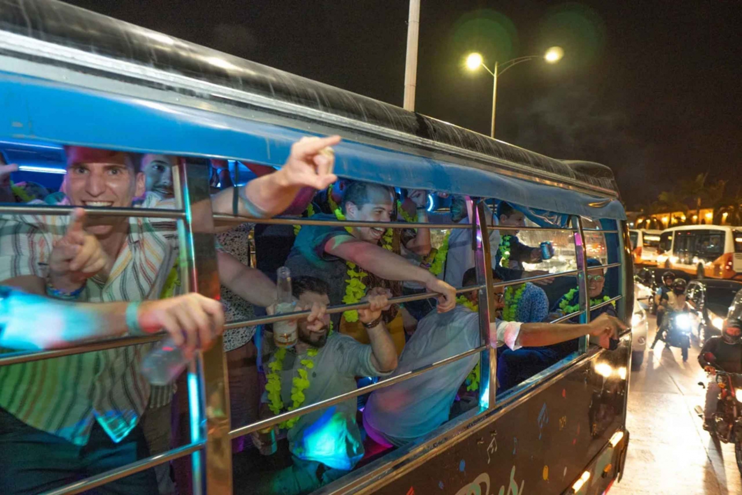 Cartagena:Chiva Party Bus with OpenBar of Rum and Disco!