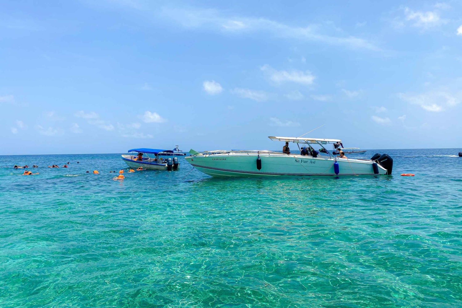 Cartagena: Festa no barco Cholon Forever