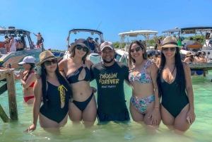 Cartagena: Festa no barco Cholon Forever