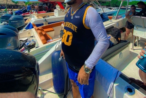 Cartagena: Festa no barco Cholon Forever