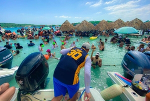 Cartagena: Festa no barco Cholon Forever