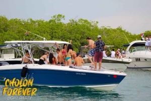 Cartagena: Festa no barco Cholon Forever
