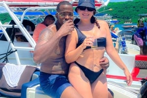 Cartagena: Cholón e Ibizza, festa e praia privada