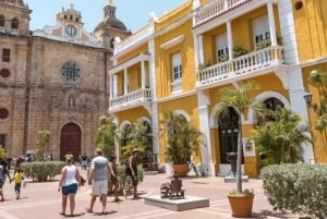 Cartagena: passeio pela cidade da Plaza Colonial e Getsemani com comida