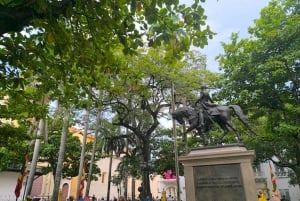 Cartagena: BYRUNDTUR HELE DAGEN, HOP PÅ HOP AF NÅR SOM HELST