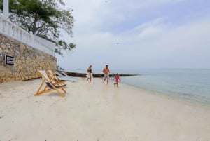 Cartagena: Cocoliso Island Day Tour at the Rosario Islands