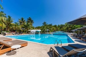 Cartagena: Cocoliso Island Day Tour at the Rosario Islands