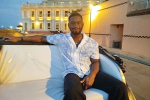 Cartagenassa: COLLONIAL HORSE DRAWN CARRIAGE by THE OLD CITY