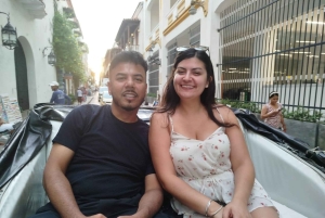 Kartagena: COLLONIAL HORSE DRAWN CARRIAGE by STARE MIASTO