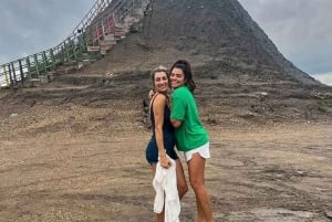 Cartagena: Totumo MUD VOLCANO bilingual guide and lunch