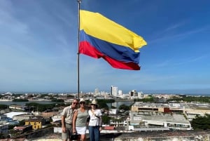 Cartagena: Tour completo 'Castillo de San Felipe, Popa e Getsemaní'.