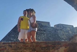 Cartagena: Tour completo 'Castillo de San Felipe, Popa e Getsemaní'.
