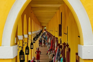 Cartagena: Tour completo 'Castillo de San Felipe, Popa e Getsemaní'.