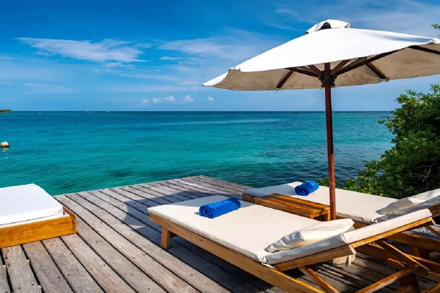 Carthagène : Excursion d'une journée sur l'île de Coralina avec déjeuner