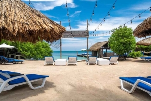 Cartagena: Tagestour zur Insel Coralina mit Mittagessen