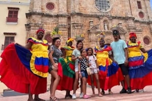 Cartagena Cruise Tour: Castle, Popa, and Historic Center (4 hours)