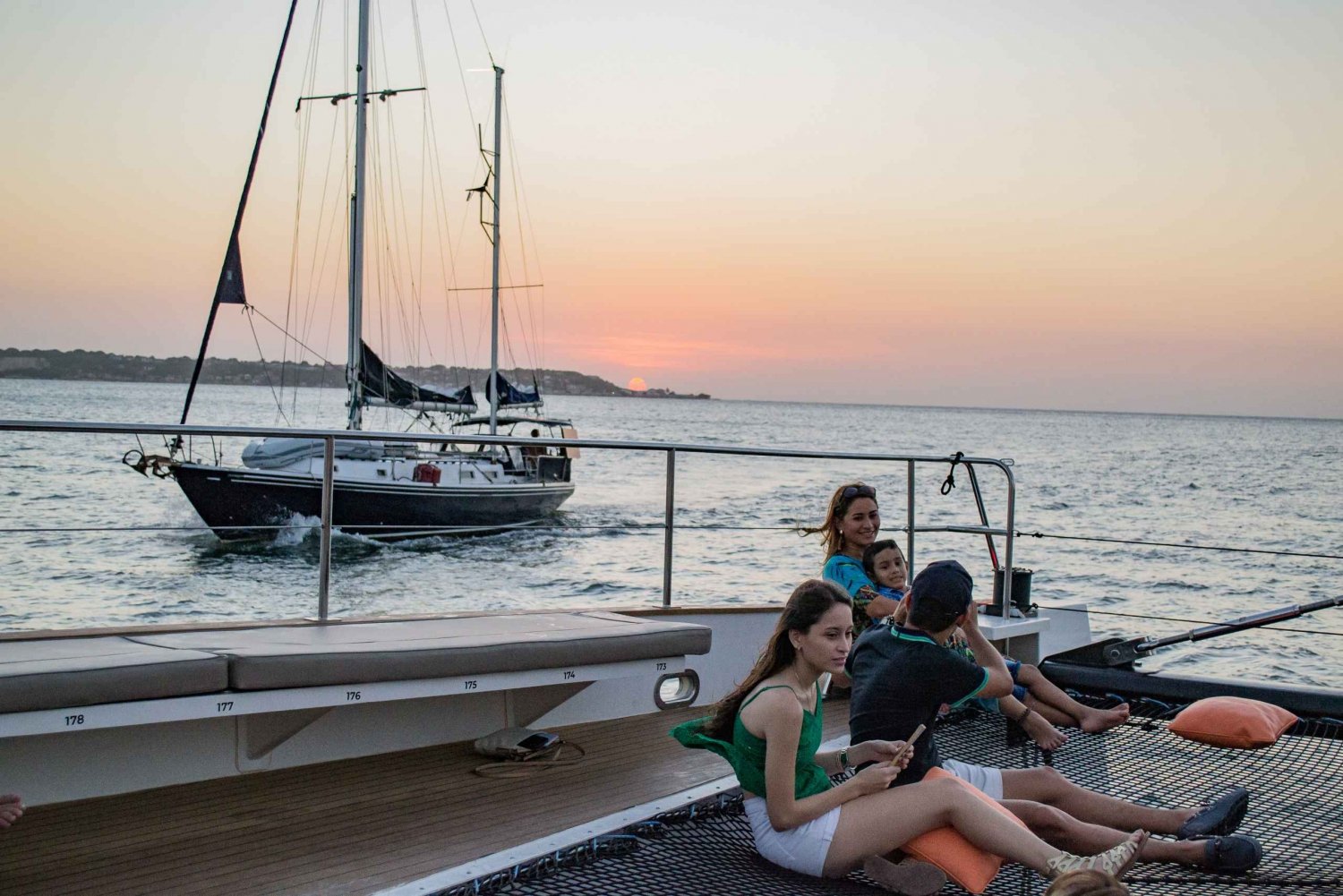 Cartagena de Indias: 2-Hour Sunset Cruise