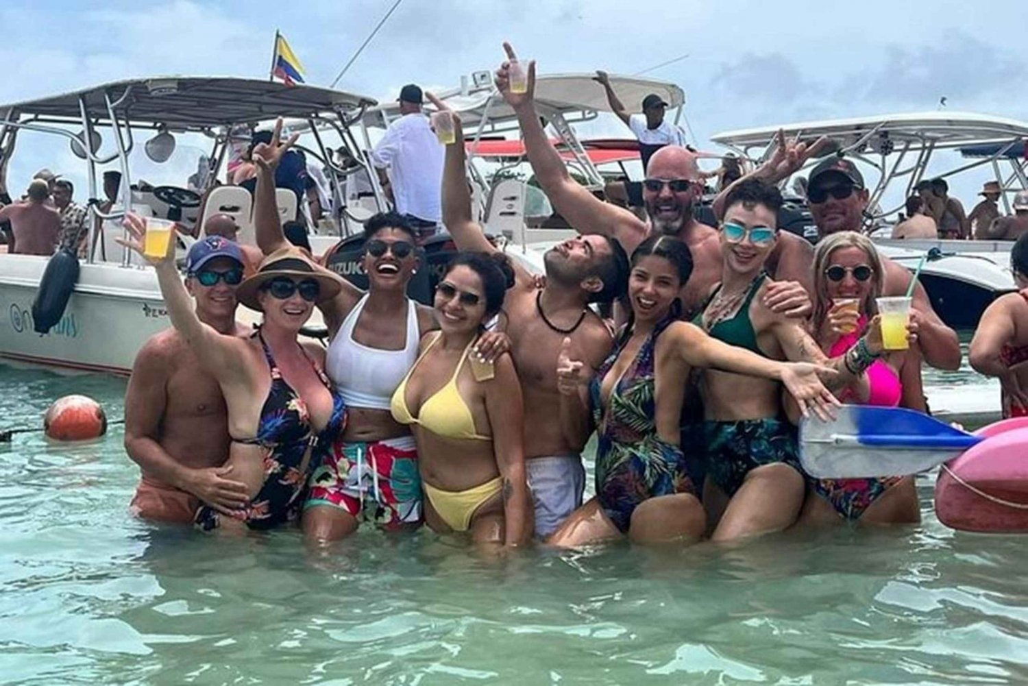 Cartagena:5 Rosario Islands Tour with snorkeling + plankton