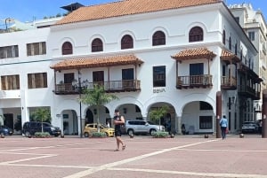 Essential Cartagena: Historic Center, San Diego & Getsemaní Walking Tour