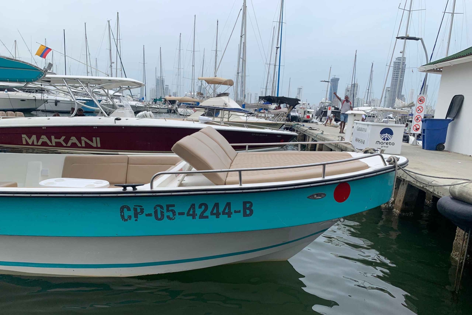 カルタジェナ, ロサリオ島とバル島への専用ボート