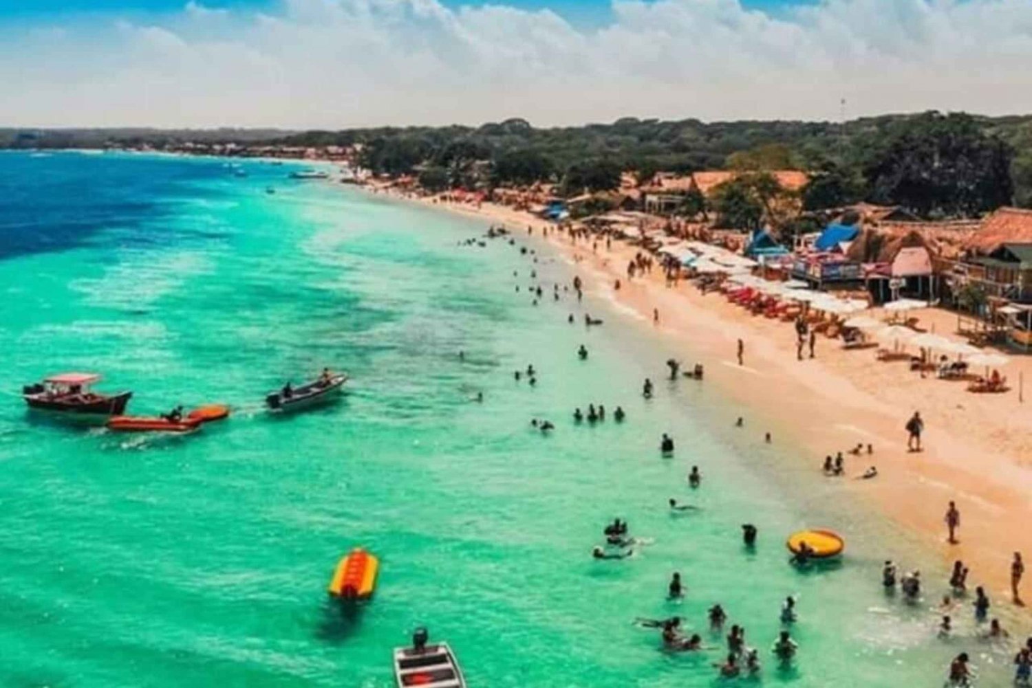 CARTAGENA: EXCURSION to the Rosario Islands by boat and white beach by bus.