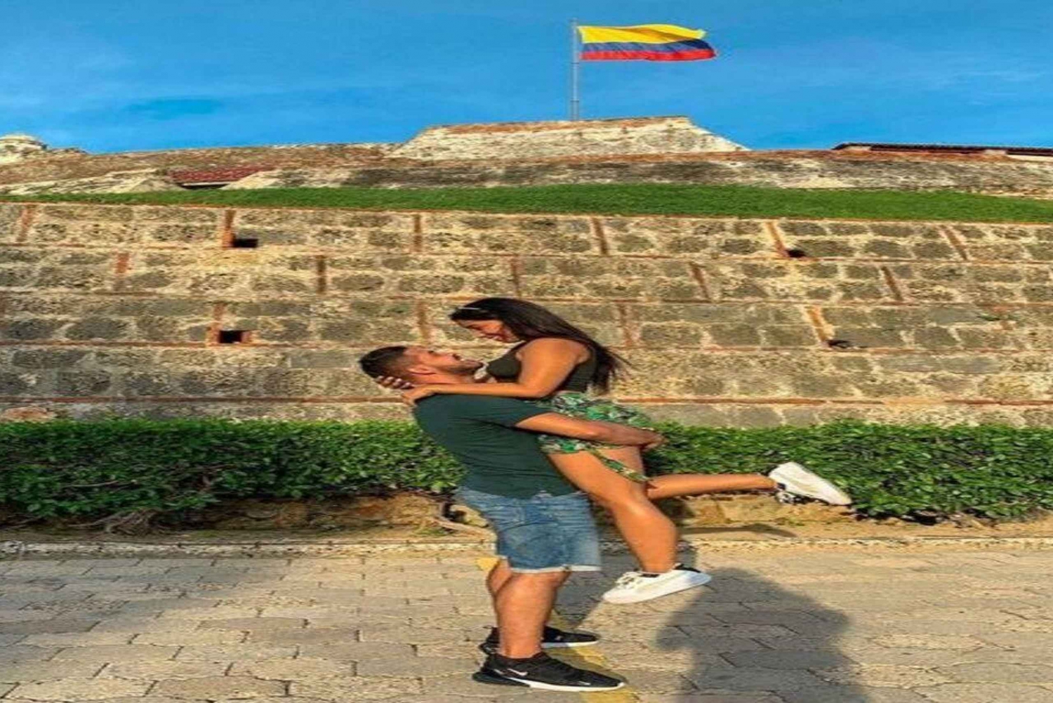 Cartagena: Explora con un city tour abordo de una chiva típica