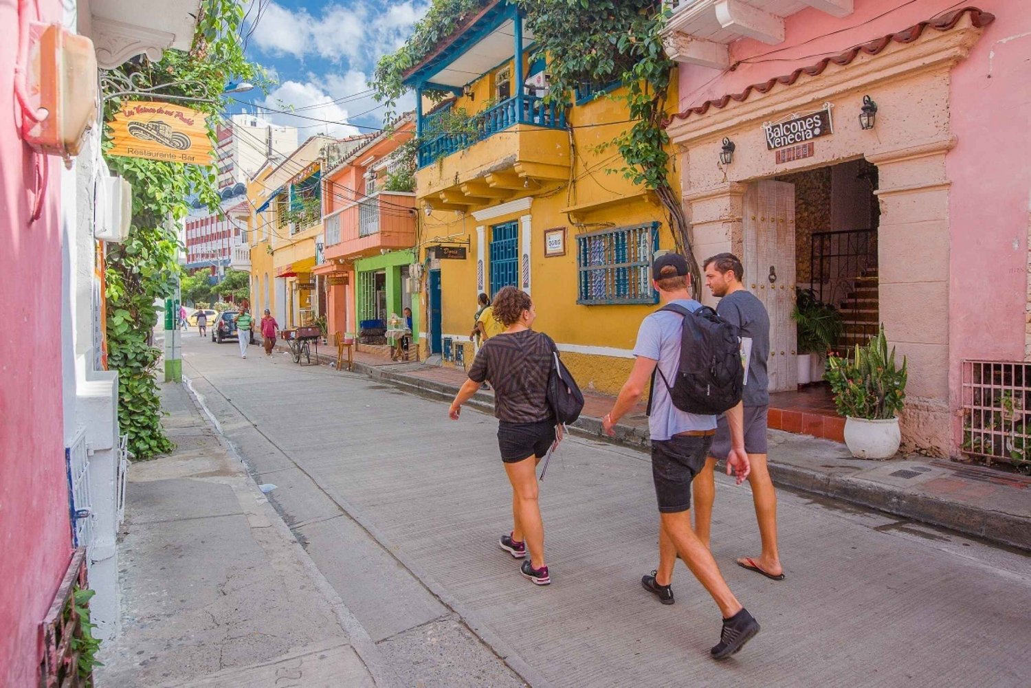 Cartagena: Getsemani Highlights and Graffiti Walking Tour
