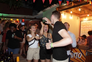 Cartagena: Getsemaní Pub Crawl with Complimentary Drinks