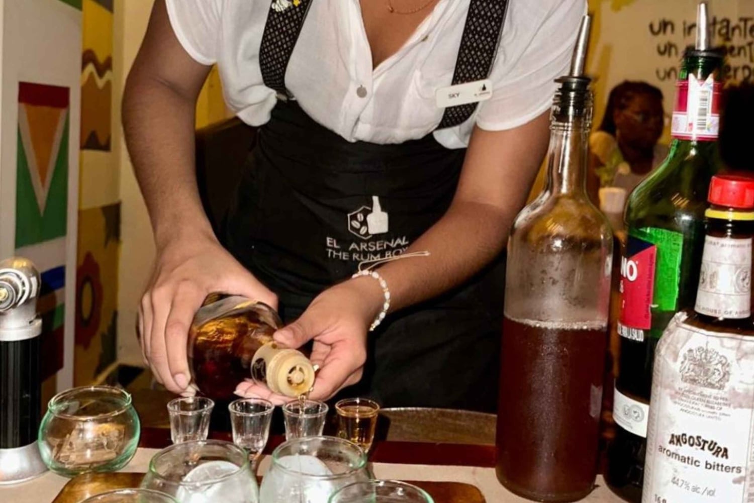 Cartagena: Guided Old City Walking Tour with Food and Drinks