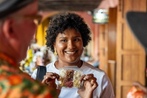 Cartagena: Tour guiado de comida callejera con degustación