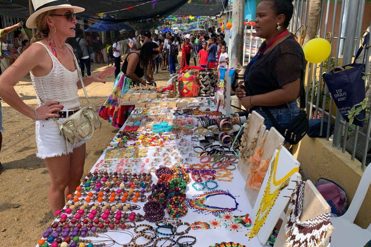 Kartagena: warsztaty rzemieślnicze z wykorzystaniem łusek i kokosa prowadzone przez lokalne rzemieślniczki