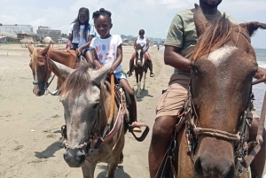 Cartagena: Horse riding on the beaches of Cartagena & PHOTOS