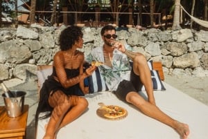 Cartagena: Island Day Trip to Atolón Beach Club with Lunch