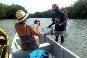 Cartagena: La Boquilla Fishing Village Tour with Cooking