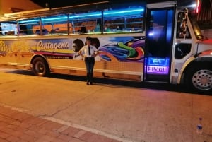 Cartagena: Limo Chiva Rumba VIP