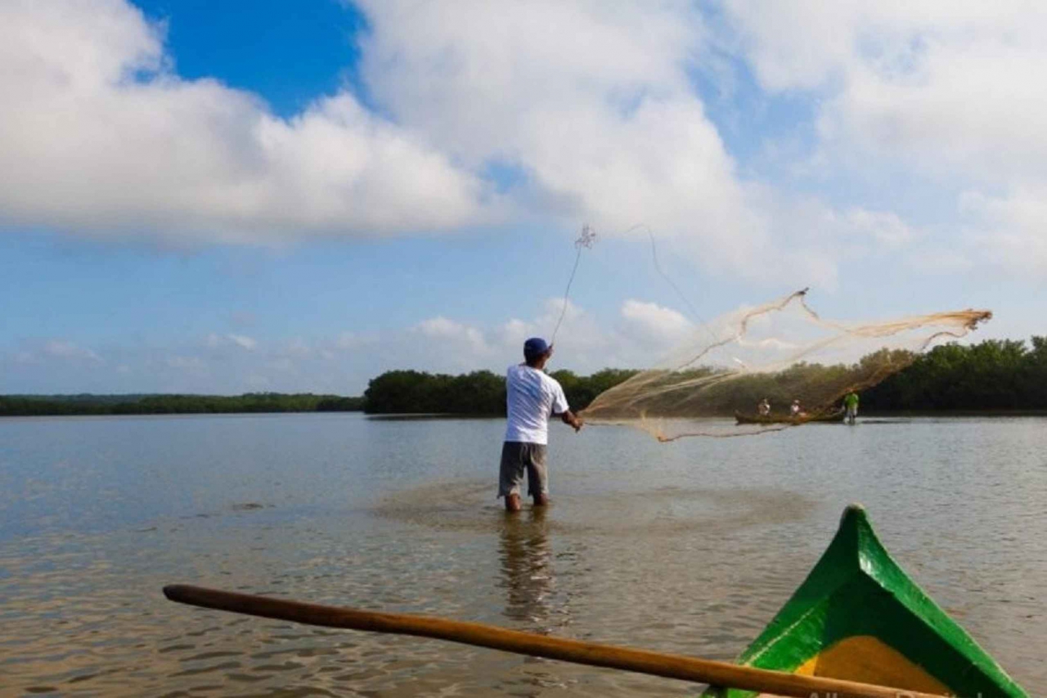 Cartagena: paseo por los manglares y experiencia de pesca con nativos