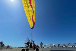 Cartagena: Paratriking Flight from the Beach