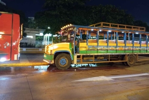 Cartagena: Party on a typical bus crossing the city