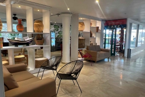 Cartagena: Zwembaddag in Hotel Playa Club voor de zee in Bocagrande