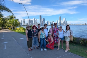 Cartagena: Privat byrundvisning i et køretøj med aircondition