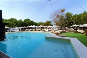 Cartagena: PRIVATE ISLAND with pool, transpotation and lunch