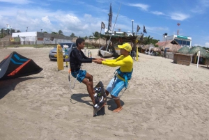 Cartagena: Private Kitesurfing Classes