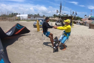 Cartagena: Private Kitesurfing Classes