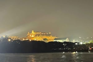 カルタヘナ：夕日と夜のプライベート ボート ツアー