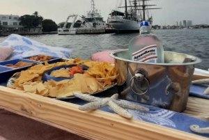 Cartagena: Privat båttur ved solnedgang og om natten