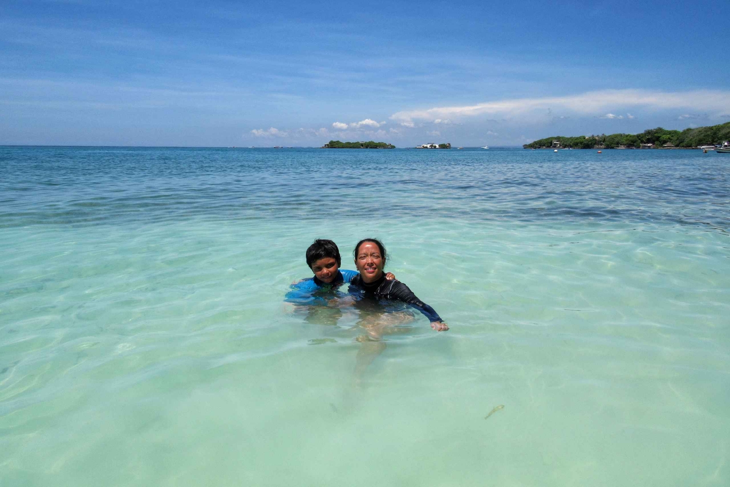 Картахена: частная однодневная поездка на остров Росарио и мангровые леса