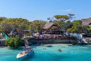 Cartagena: Rosario Islands Daypass Ibbiza Island Beach Club