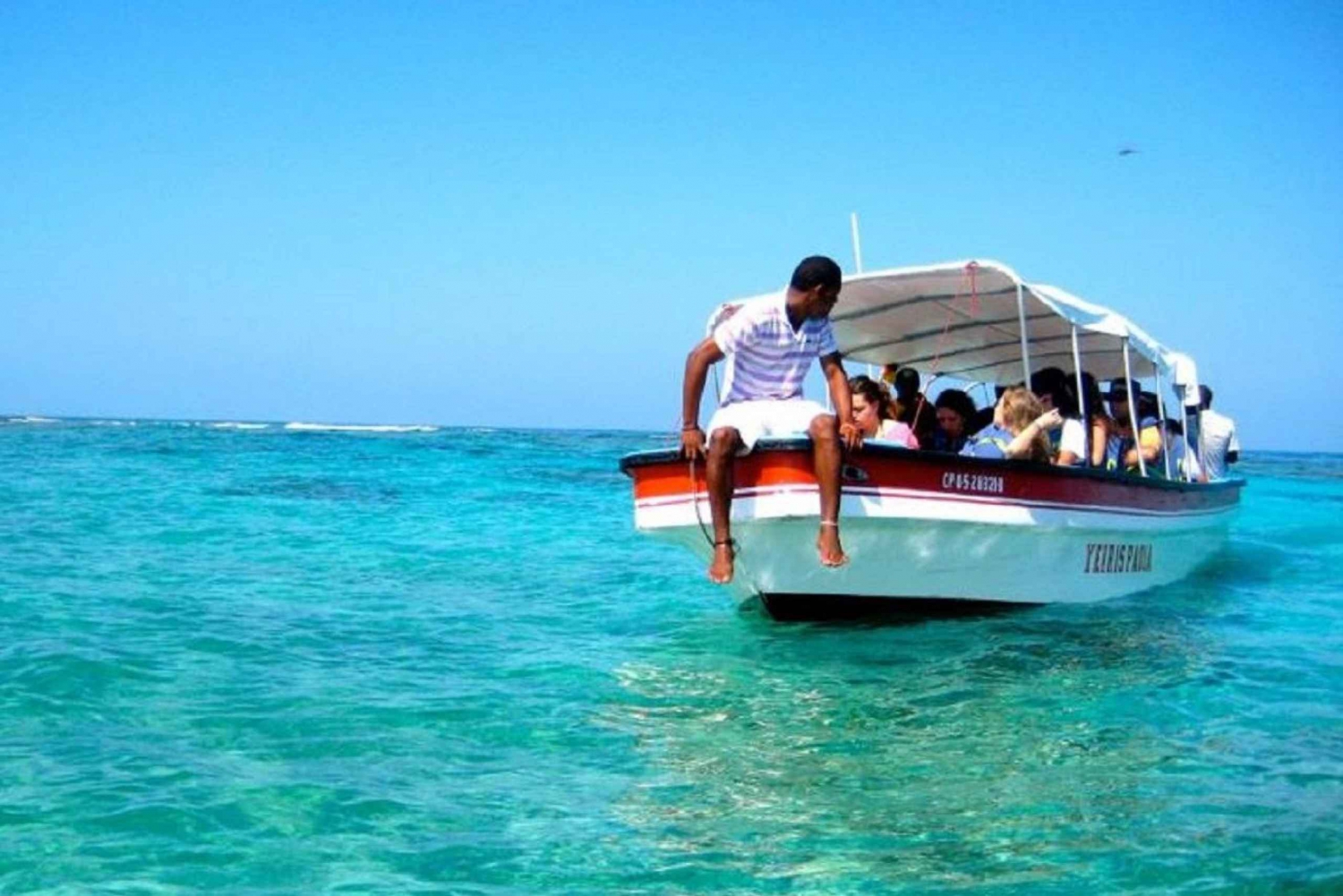 Cartagena: Tour to ROSARIO ISLANDS & BARU PLAYA BLANCA+Lunch