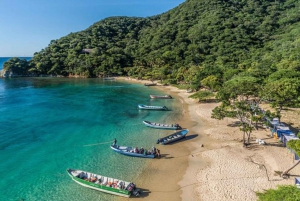 Cartagena: Rosario Islands Private Boat Tour